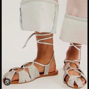 FP | Sunny Gilly Flats Sz 7.5